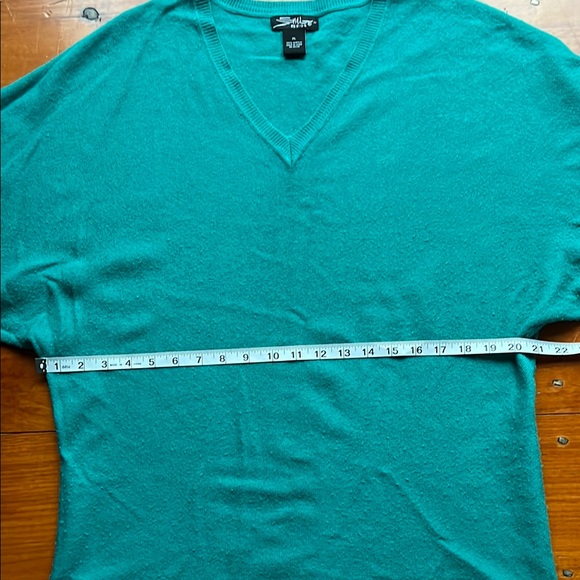 SML Design Teal V-Neck Sweater - Picture 3 of 6